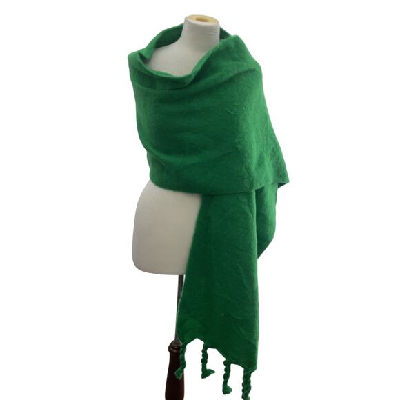 C&D Accessories - C&D Bright Green Winter Knit Wool Scarf New with Tags - Women's Accessory